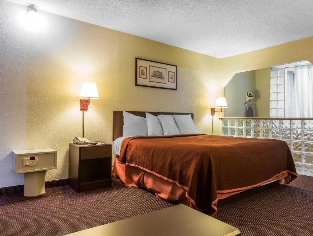 Rodeway Inn Marietta Ngoại thất bức ảnh